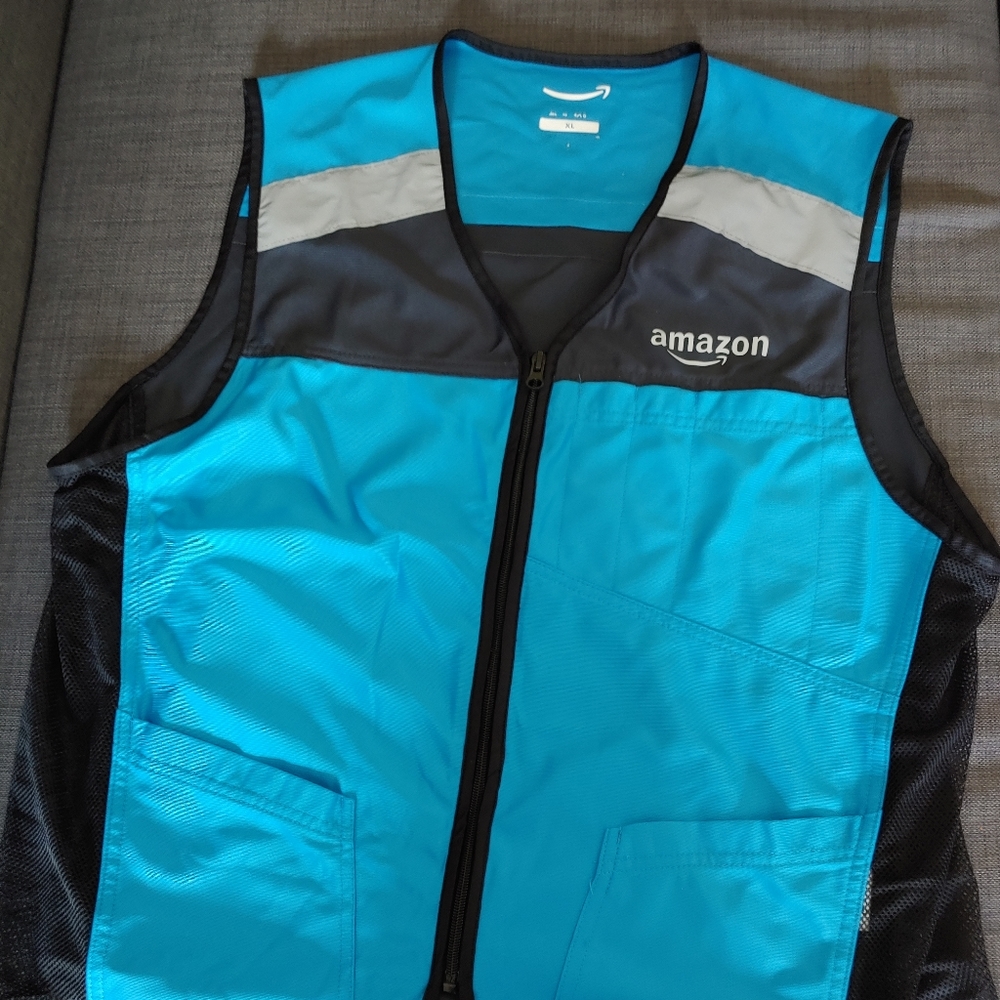 Amazon prime vest.